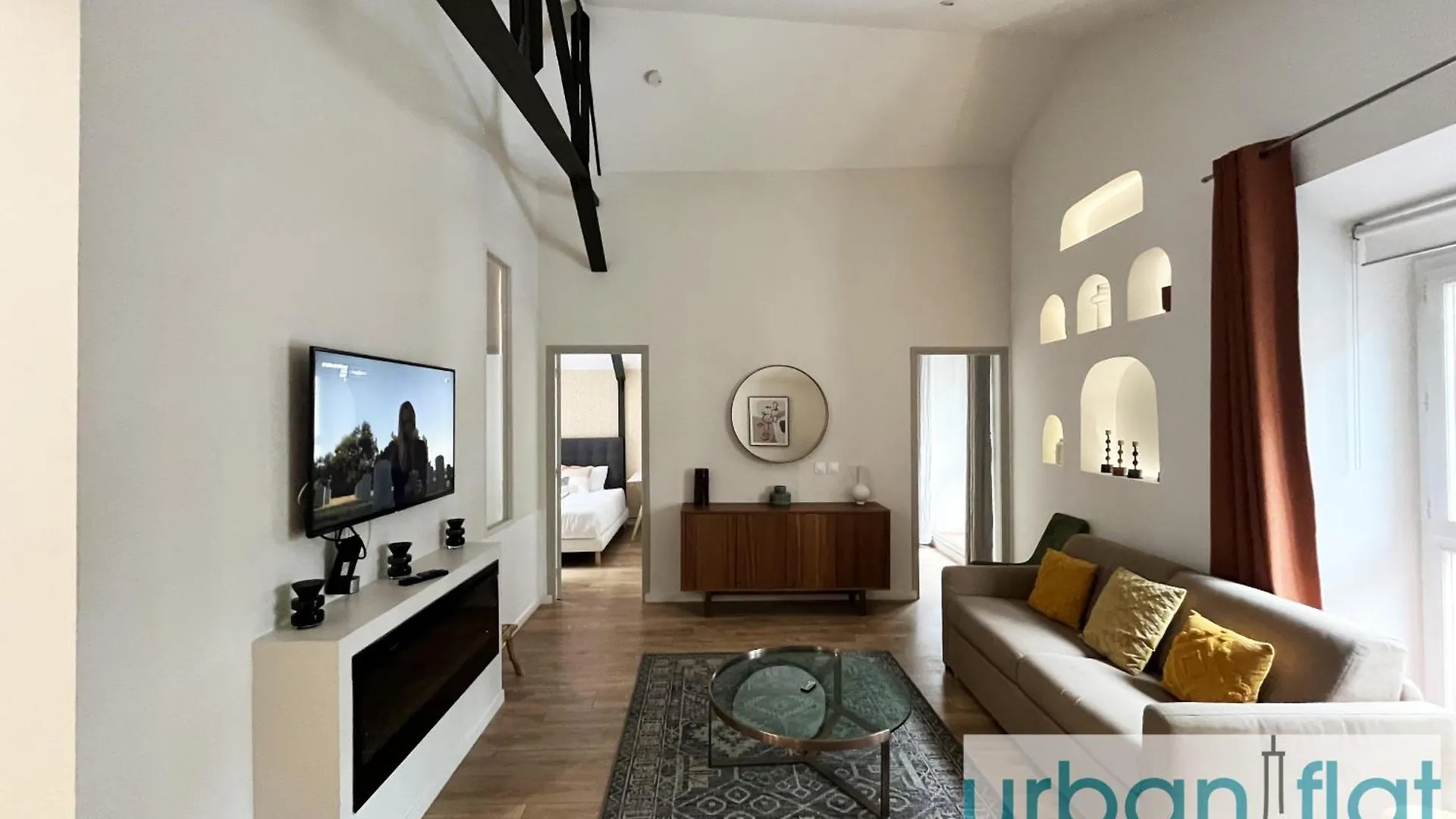 פריז Urban Flat 161 - Luxury 4 Bedrooms Apartment צרפת